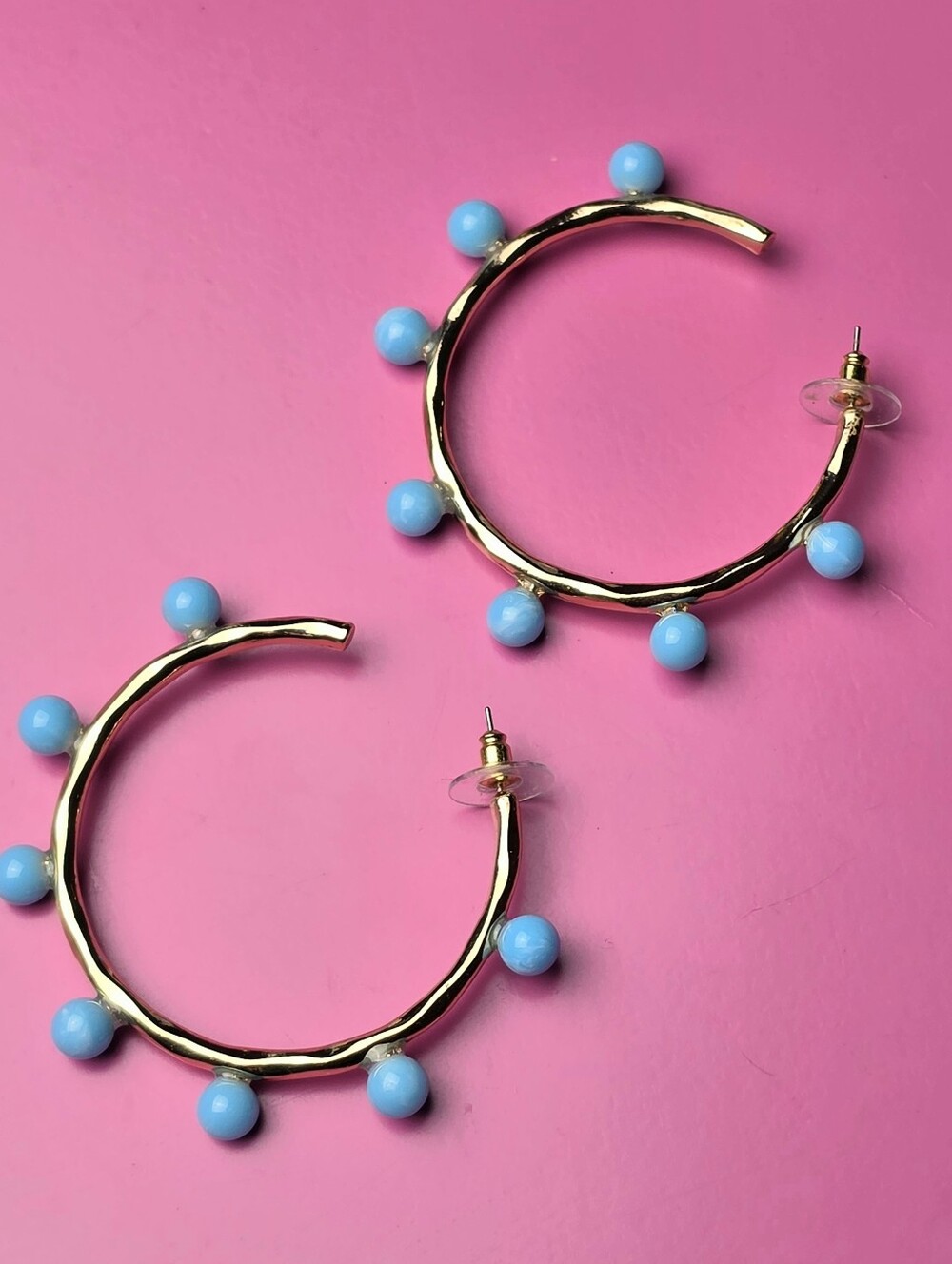 NWT. LILLY PULITZER Wave n Sea Hoop Earrings In Las Olas Aqua - Picture 3 of 5